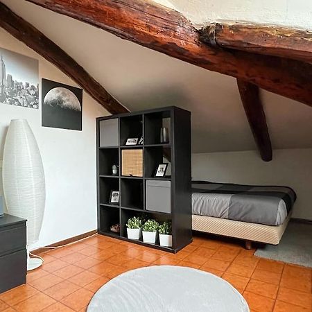 A Due Passi Dal Centro Apartman Torino Kültér fotó